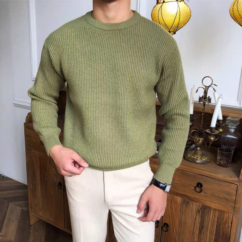 ‘Sophisticated Pullover’ – Der elegante Feinstrickpullover